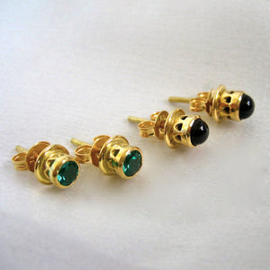 Earrings - Gold Stud Earrings In 18ct Or 9ct Gold. Classic Style For Your Lobes.