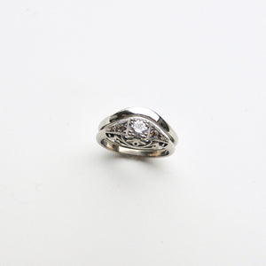 White gold fitted wedding ring byron bay