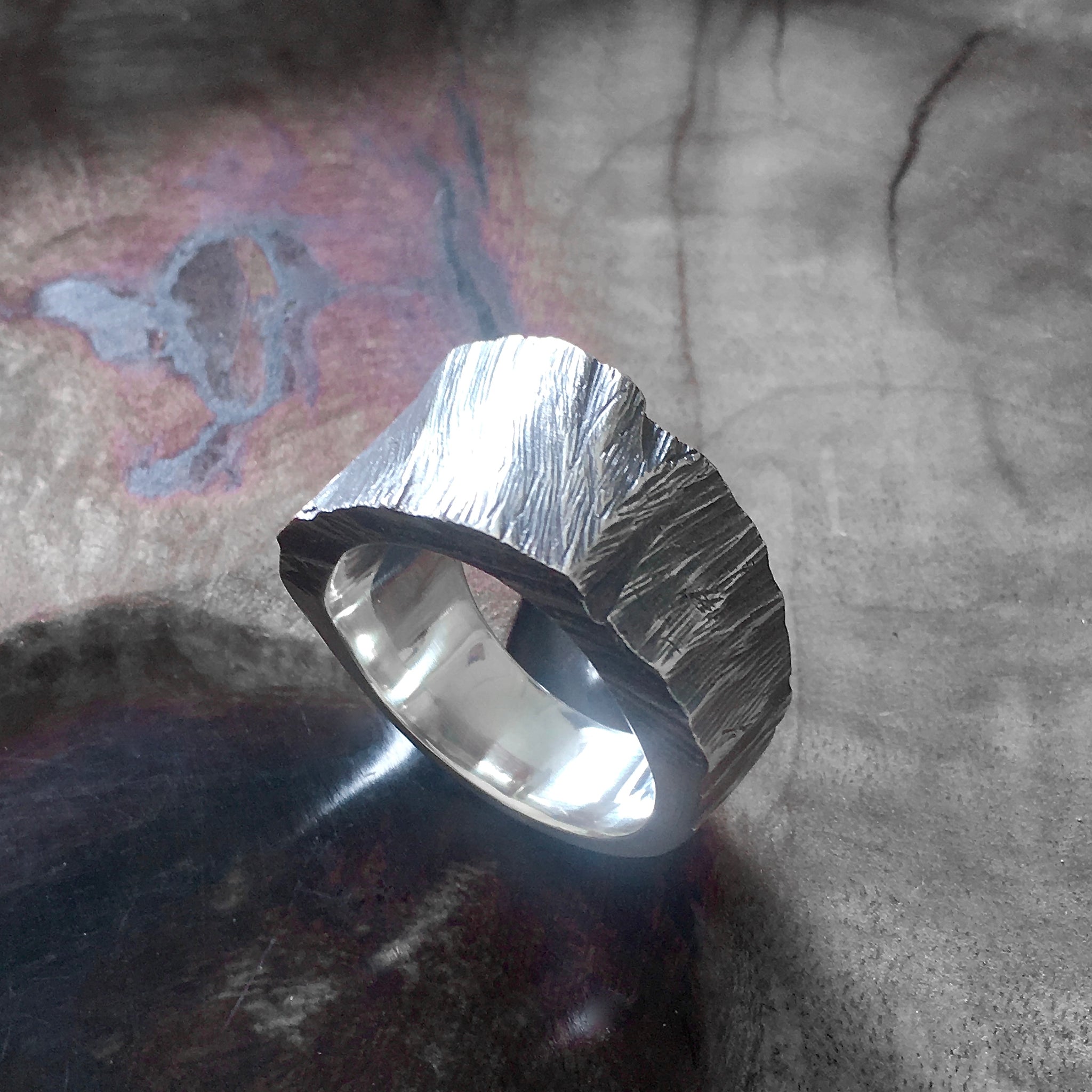 Wood grain 2025 mens ring