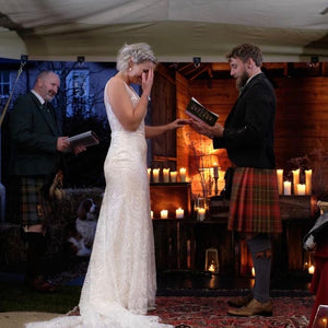 Couple getting married in Kilt