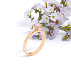 Gold halo engagement ring